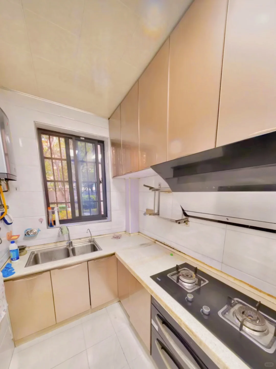 长沙诚心出售，90平78万带露台