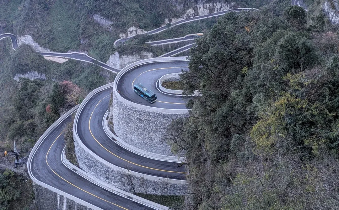 张家界：11月24日 · 天门山实拍