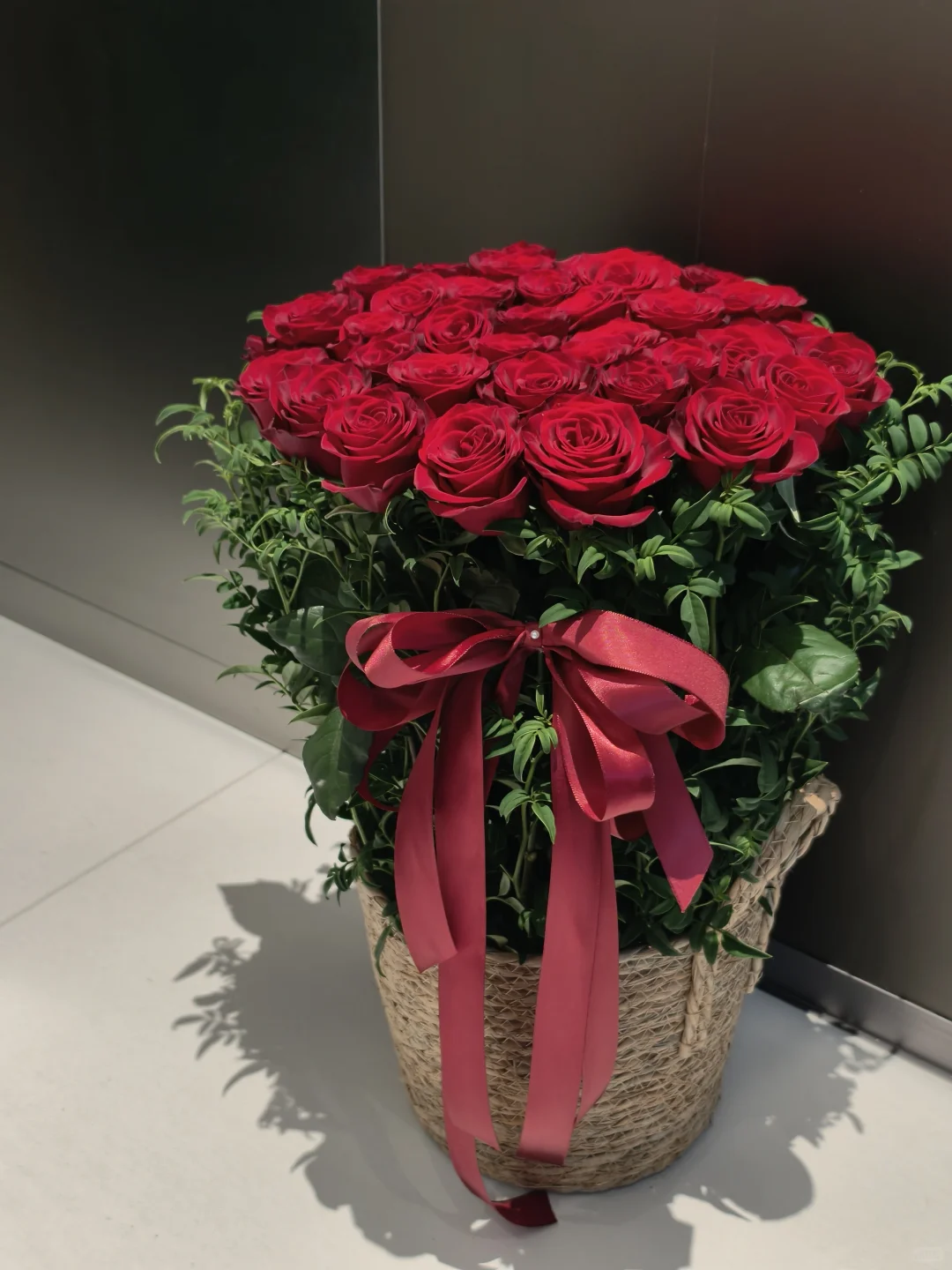 烟台花店|33支热烈的红
