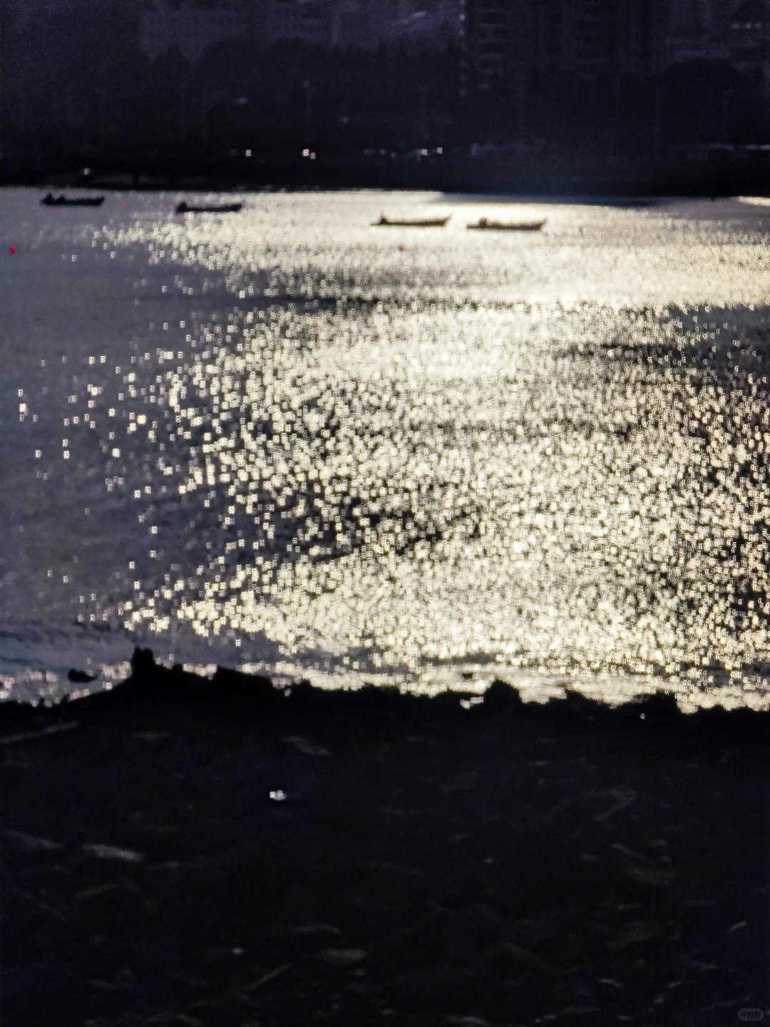 烟台，21点之后就在宾馆了