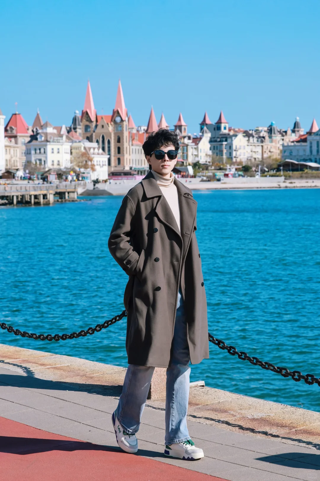 这里是烟台冬天的海边