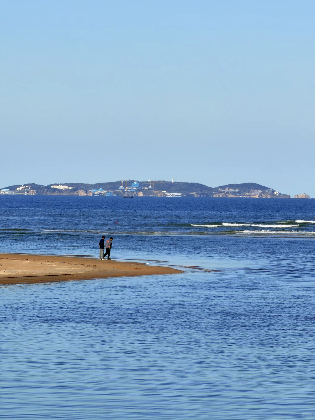 我他妈的又一个人来烟台海边看海（11.10号）