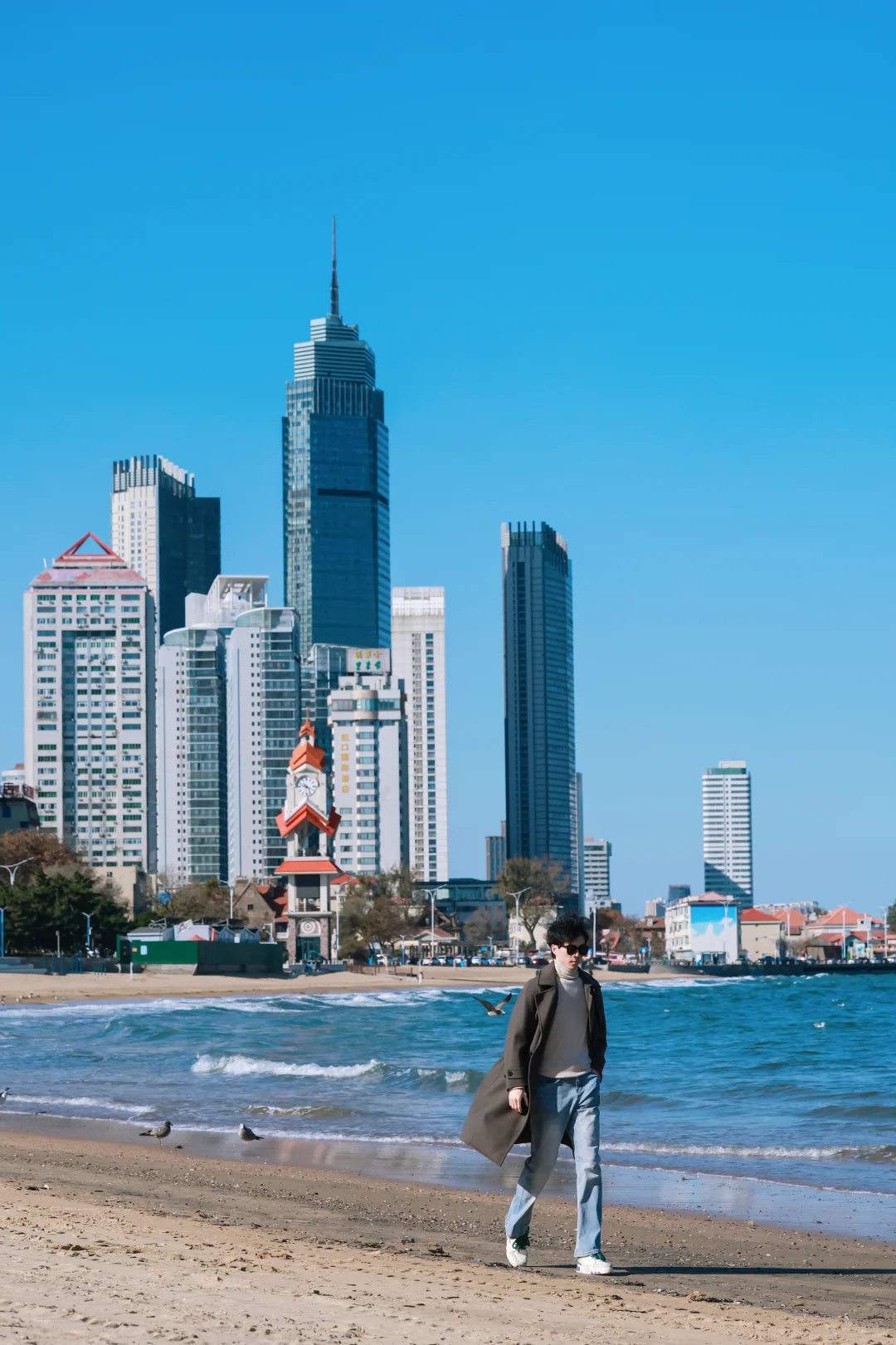 这里是烟台冬天的海边