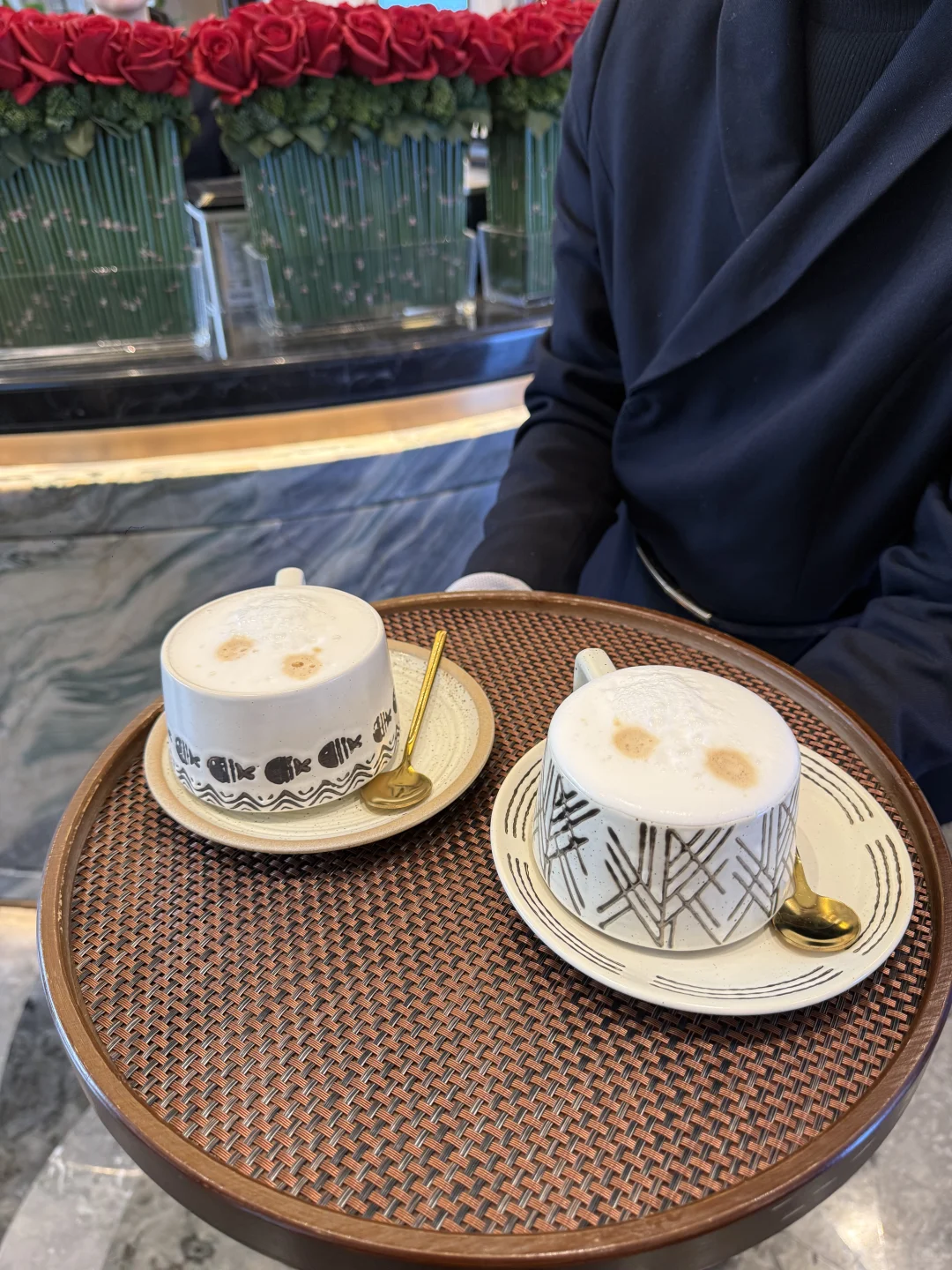 烟台新开的！！可以免费喝咖啡！！☕️