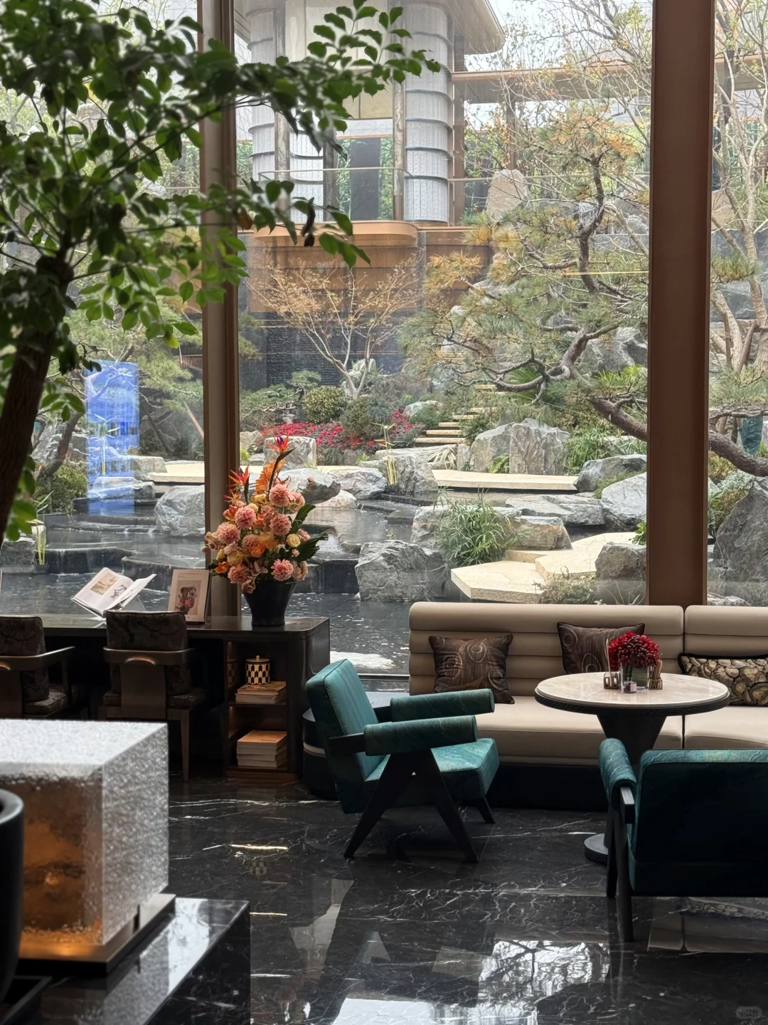 烟台新开的！！可以免费喝咖啡！！☕️