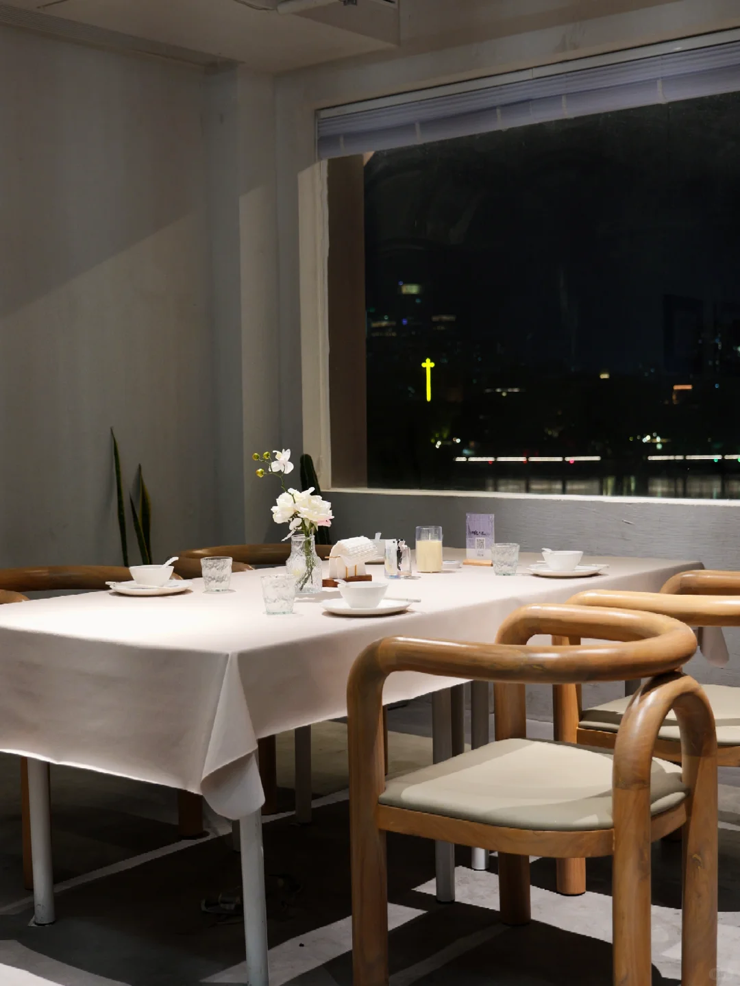 来烟台山只为了这家江景私厨 好好吃！！！