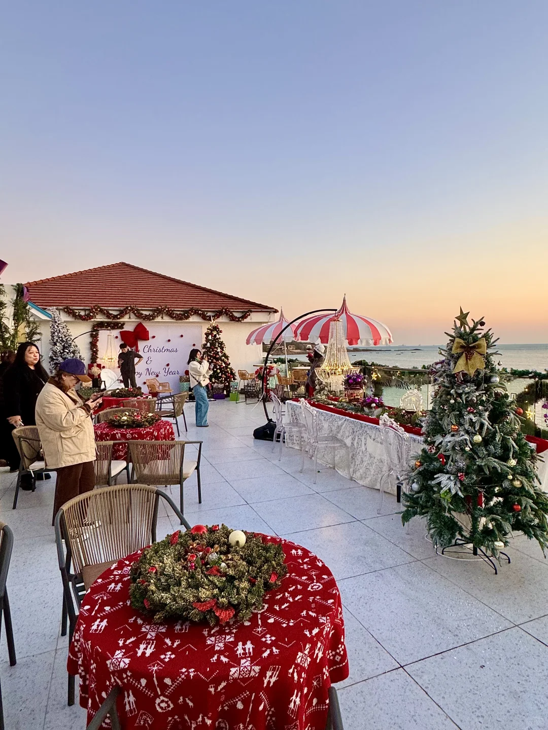 唯一的缺点：青岛海边圣诞限定