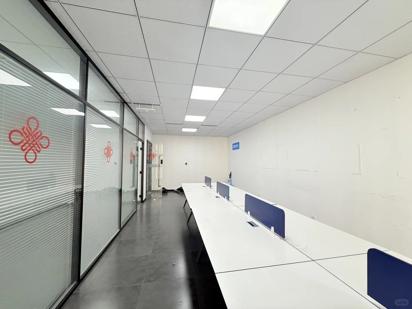 青岛广场！60平！带家具