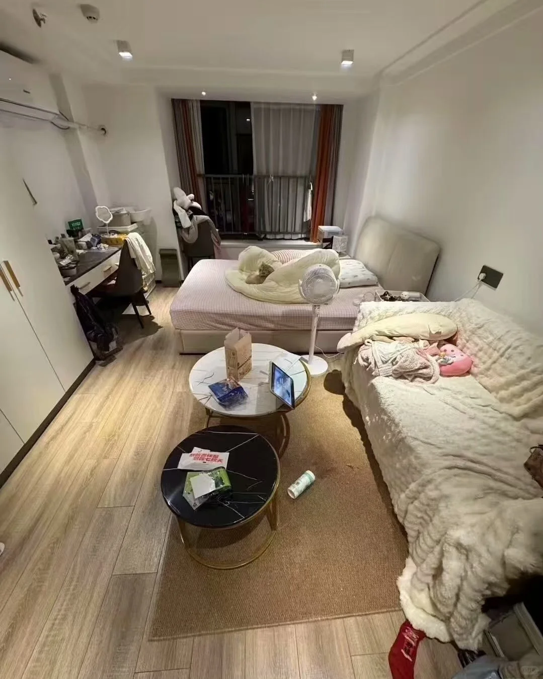 青岛自己房子出租 700 可押一付一无中介