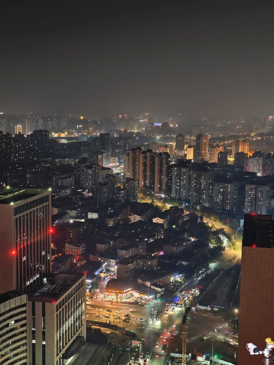 高空视角下的济南夜景，真的失望
