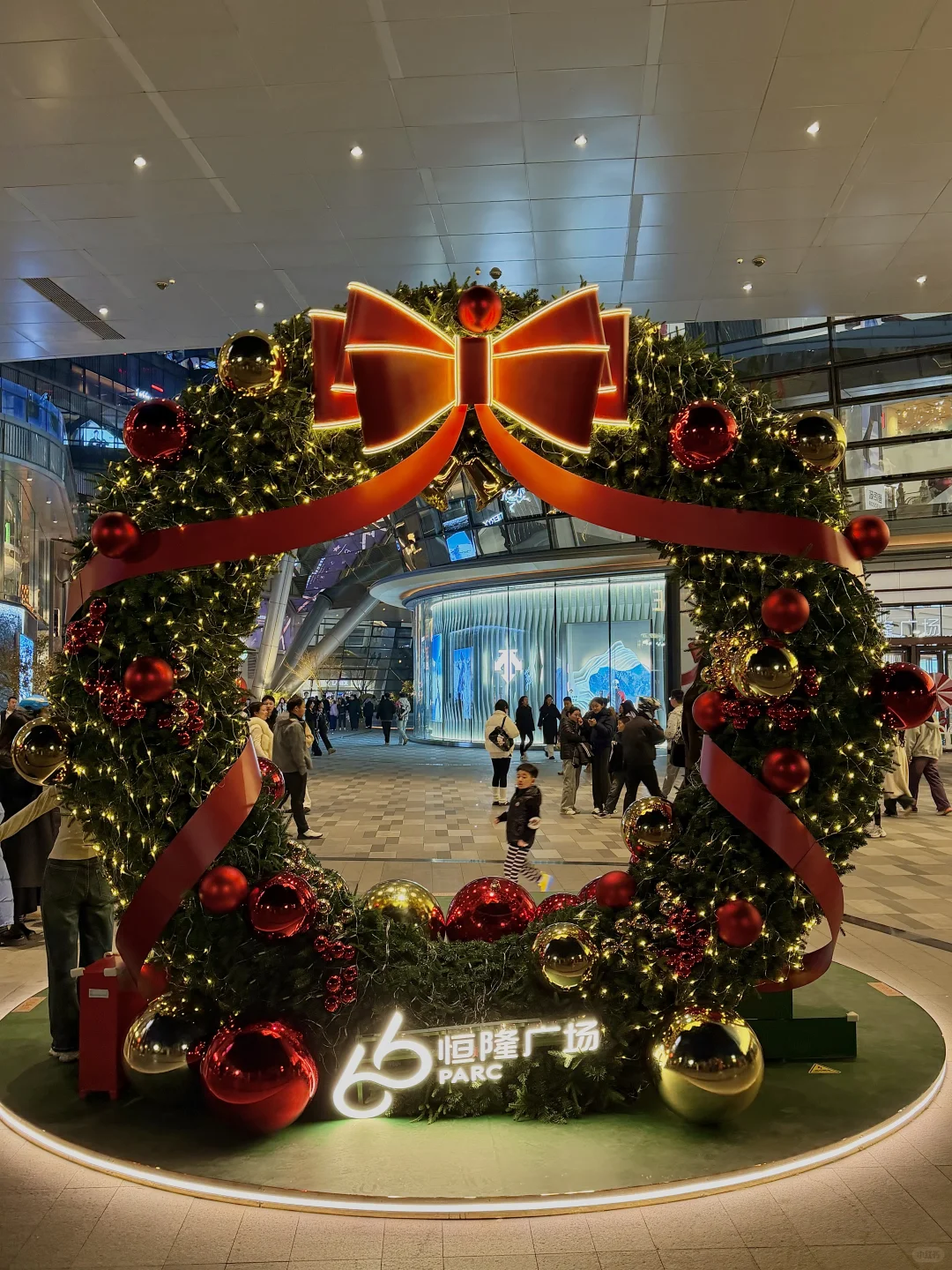 11.22实况！！济南初雪！！好多人啊！！