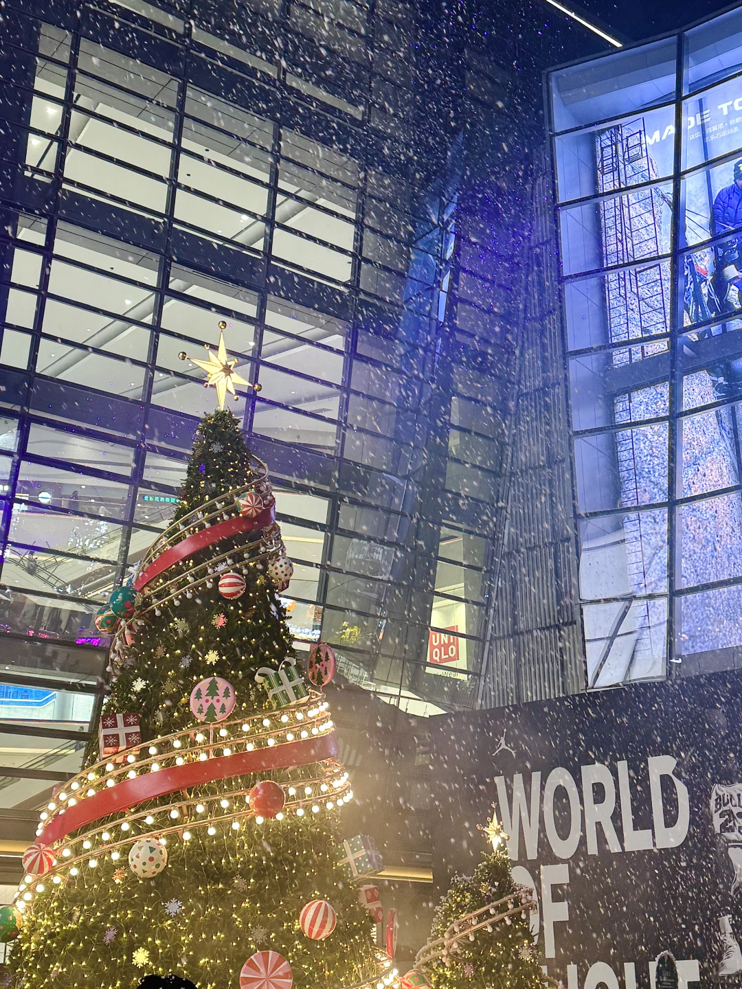 11.23实况！！济南初雪！！好多人啊！！