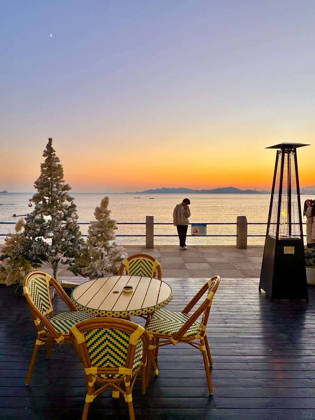 唯一的缺点：青岛海边圣诞限定