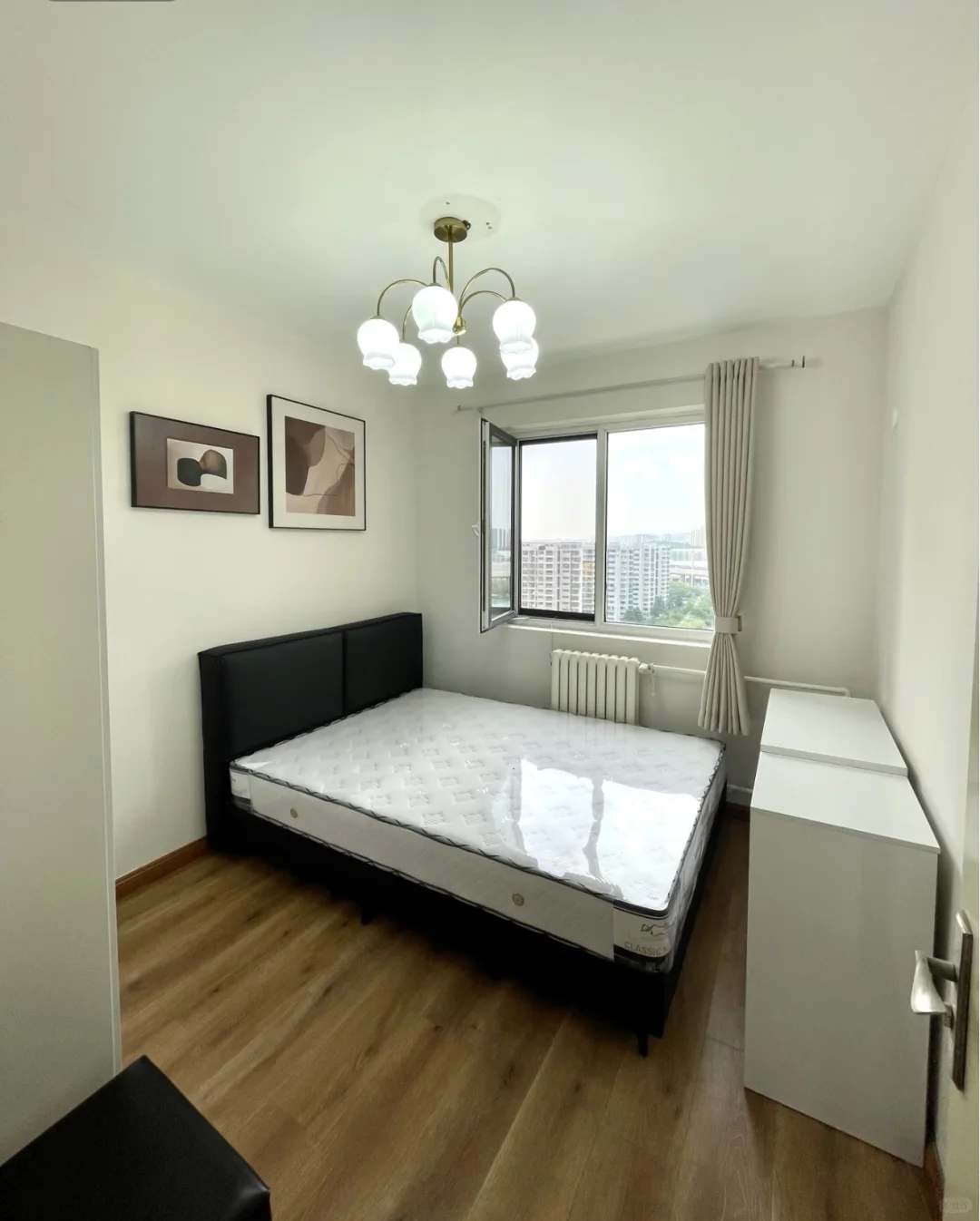 青岛市干净小单间550就租还要什么自行车