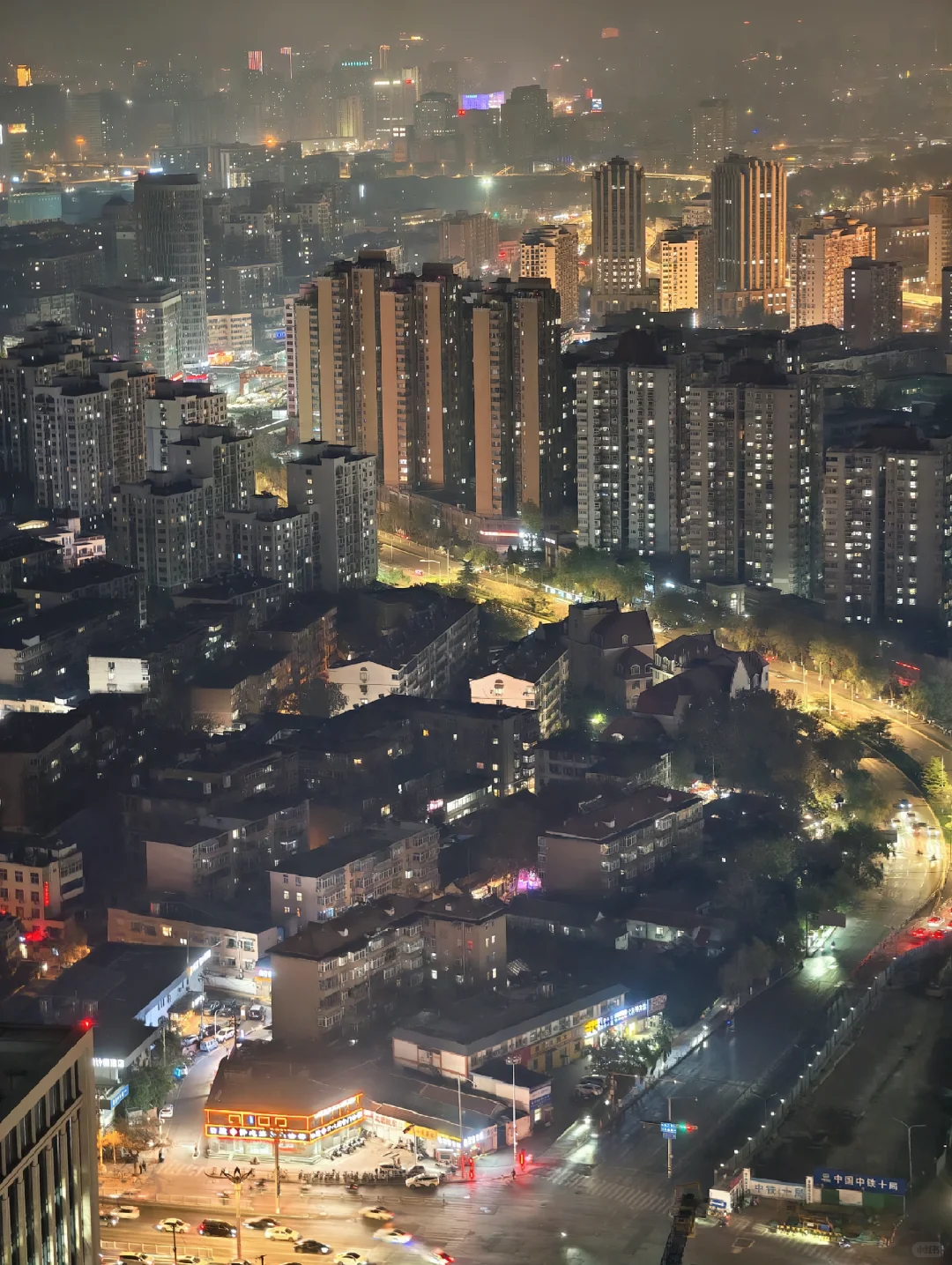 高空视角下的济南夜景，真的失望