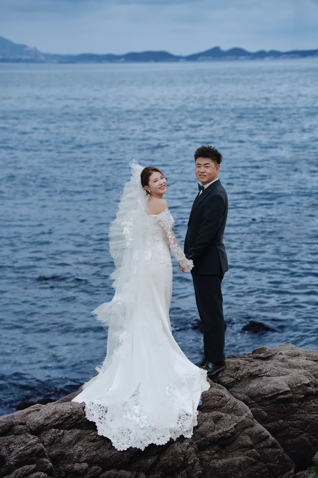 烟台婚纱照～海景色调选哪组精修做摆台呦！