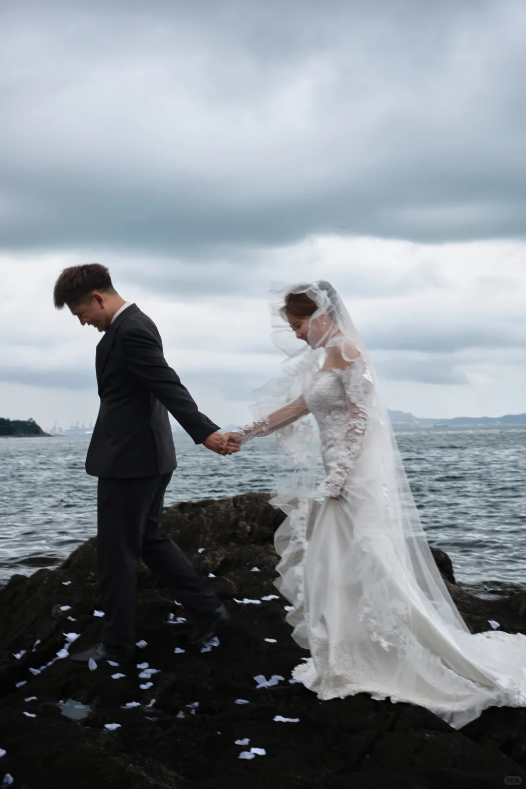烟台婚纱照～海景色调选哪组精修做摆台呦！