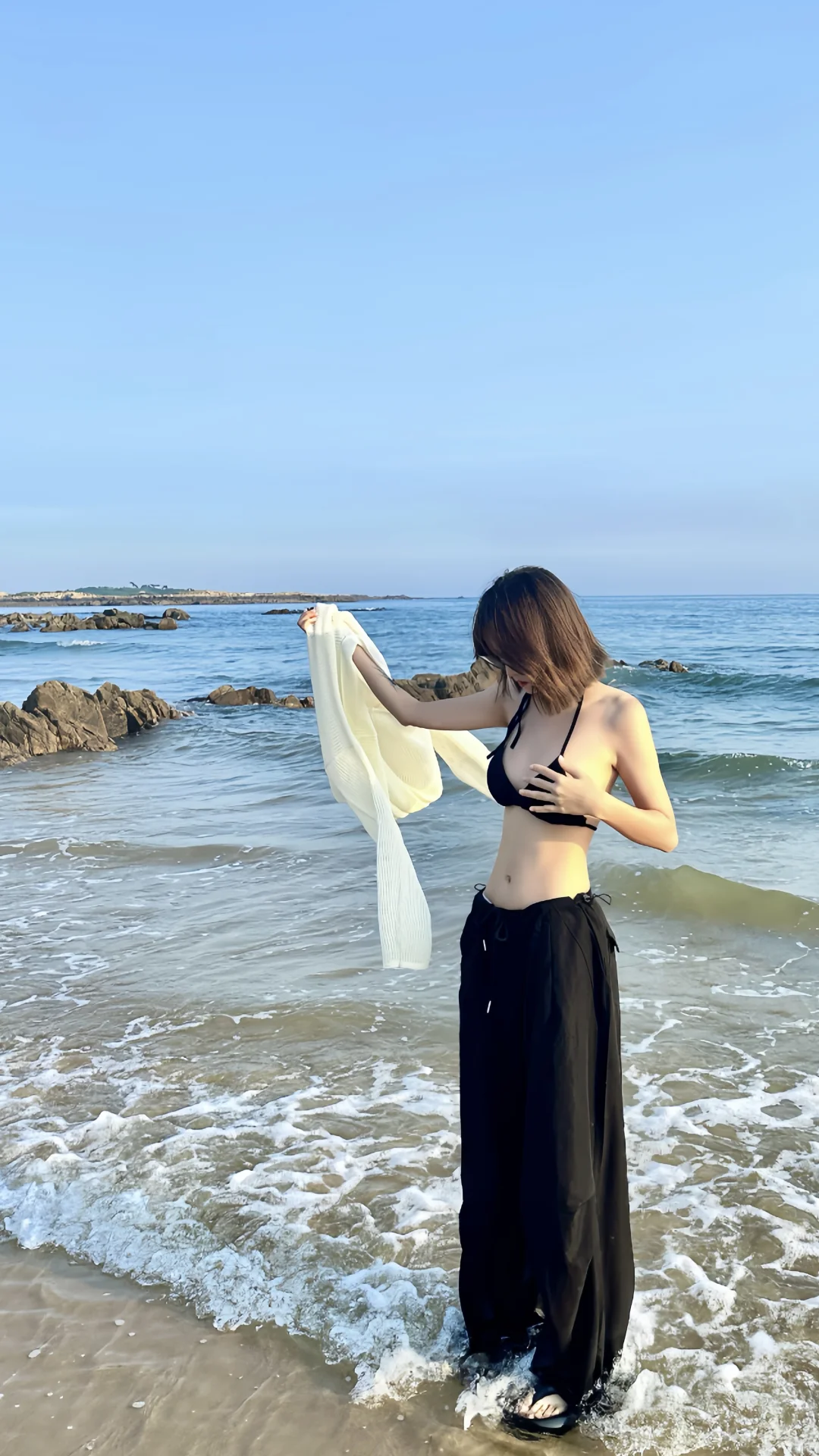 青岛比较人少的海滩！