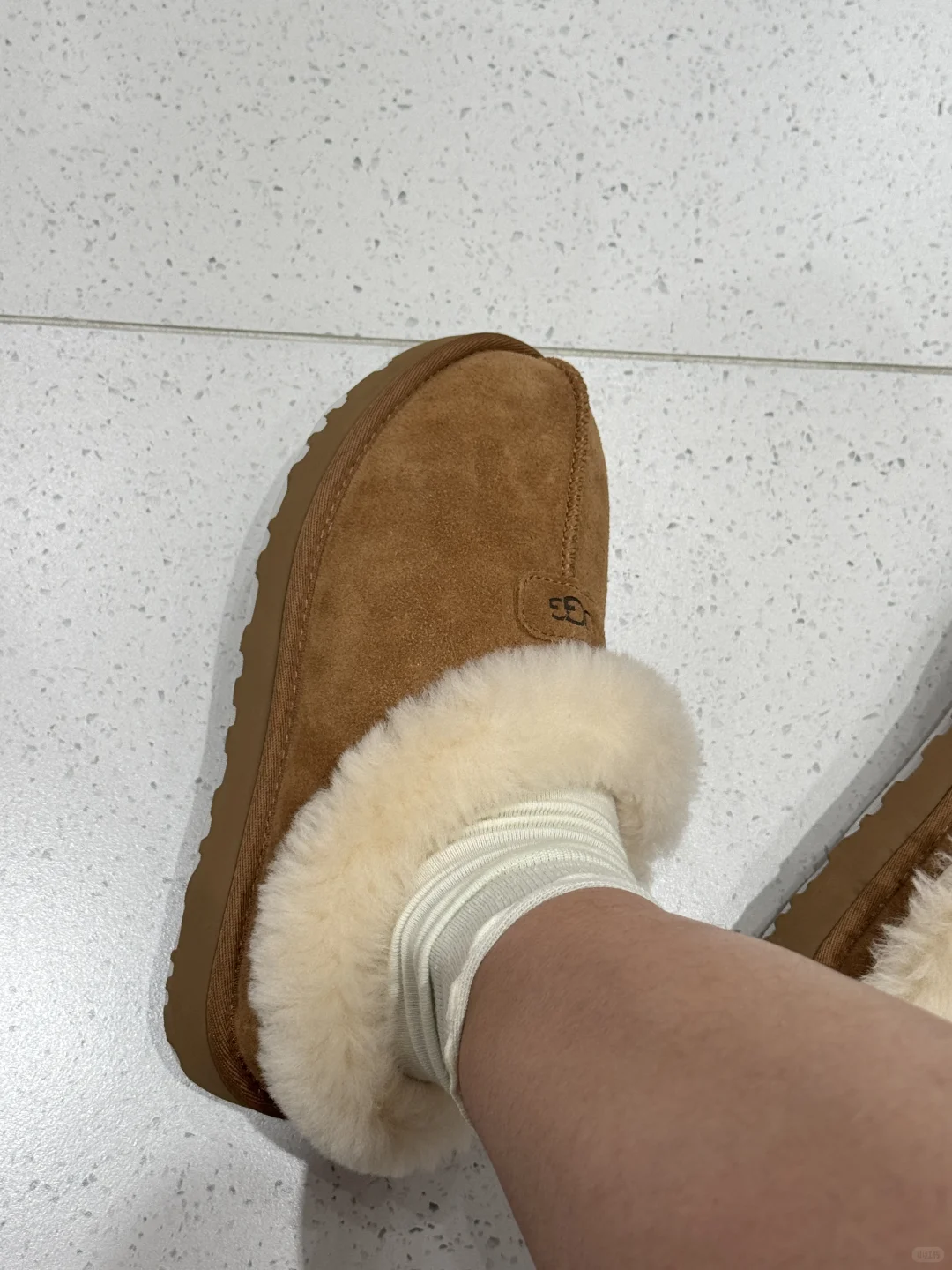 来个UGG的折扣呀