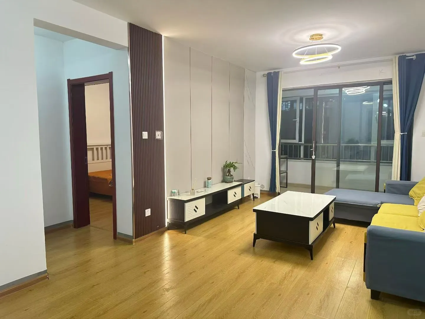 济南个人转租，1800实图，整租两室