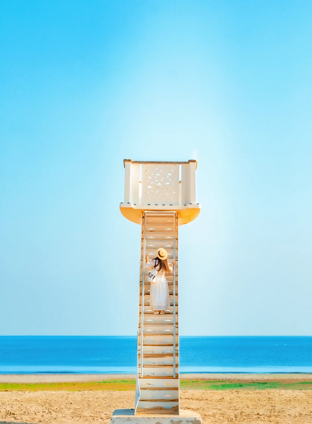 期待雪后的烟台🎞️美成了《孤单又灿烂的神》