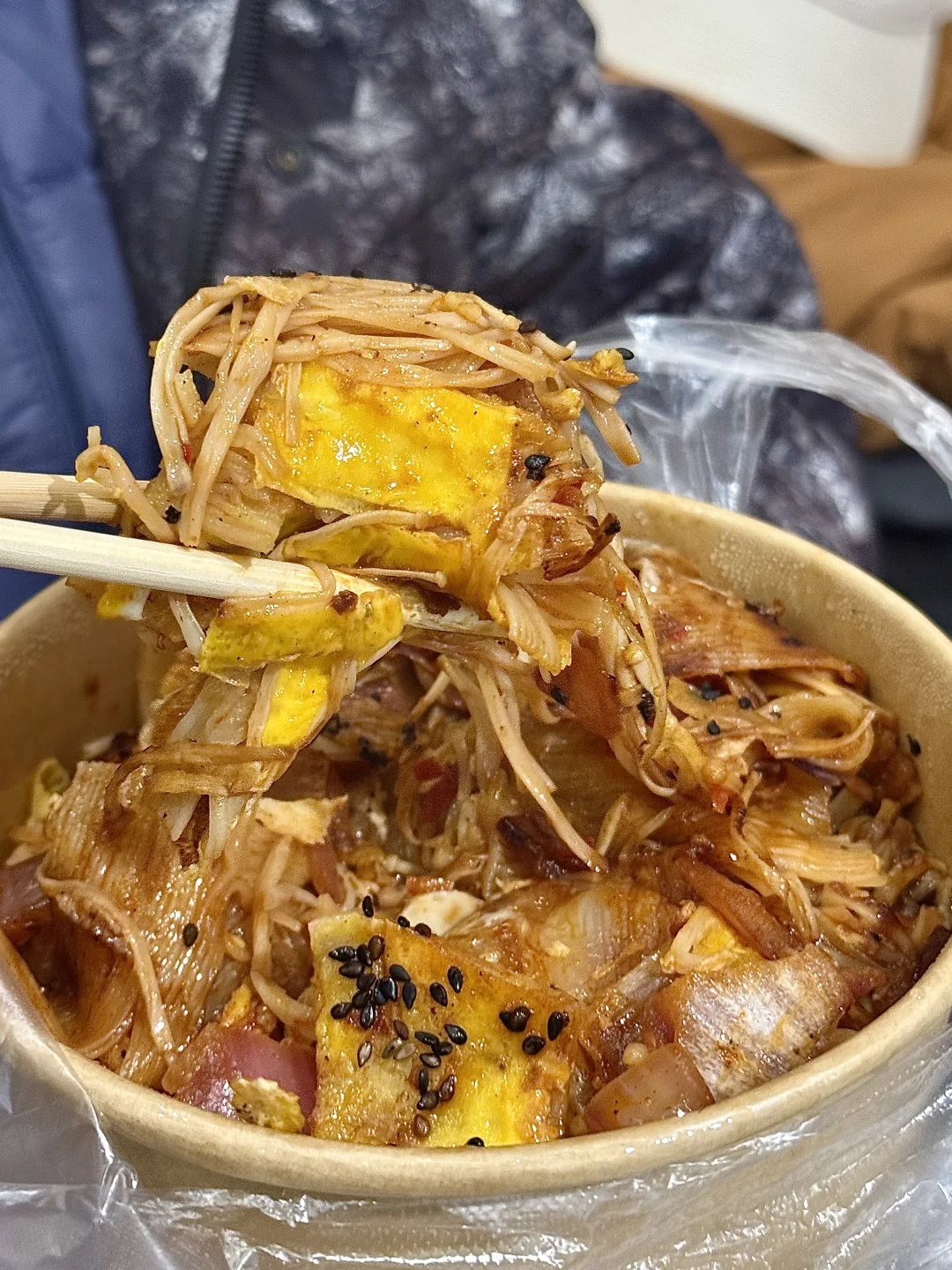 烟台居民区里‼️超超超超香神级夜宵小破店☝️