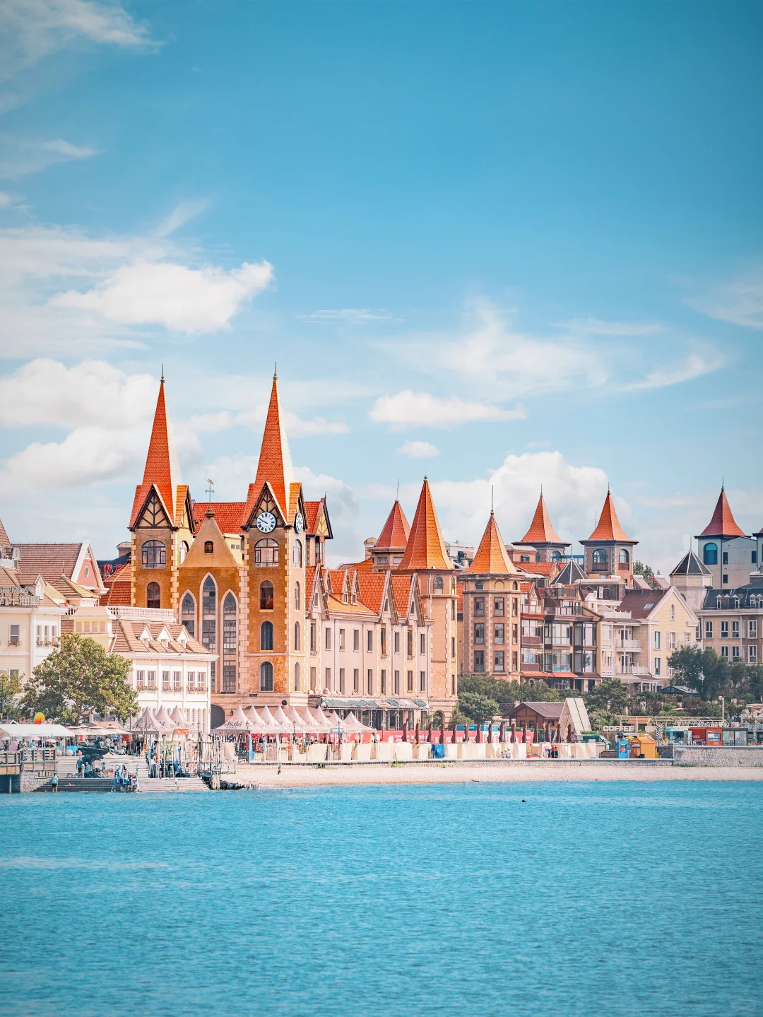 期待雪后的烟台🎞️美成了《孤单又灿烂的神》