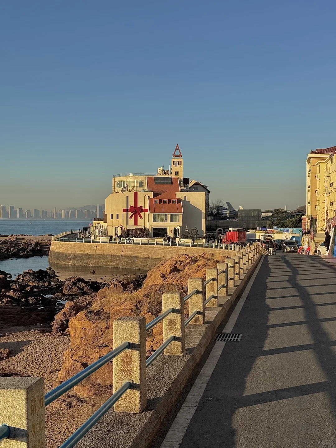 12.5青岛实况，没有淡季，8点前的琴屿路最美！