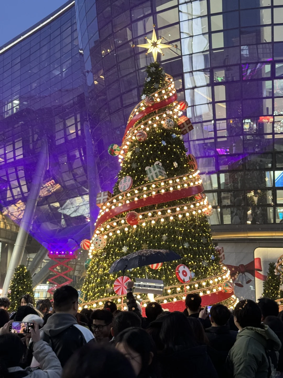 恒隆广场｜🎄圣诞氛围1️⃣0️⃣0️⃣%