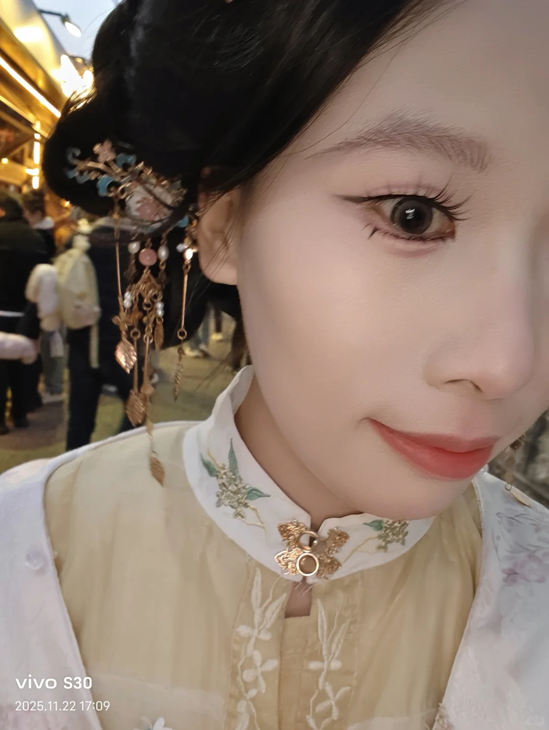 “济南的冬天是响晴的”