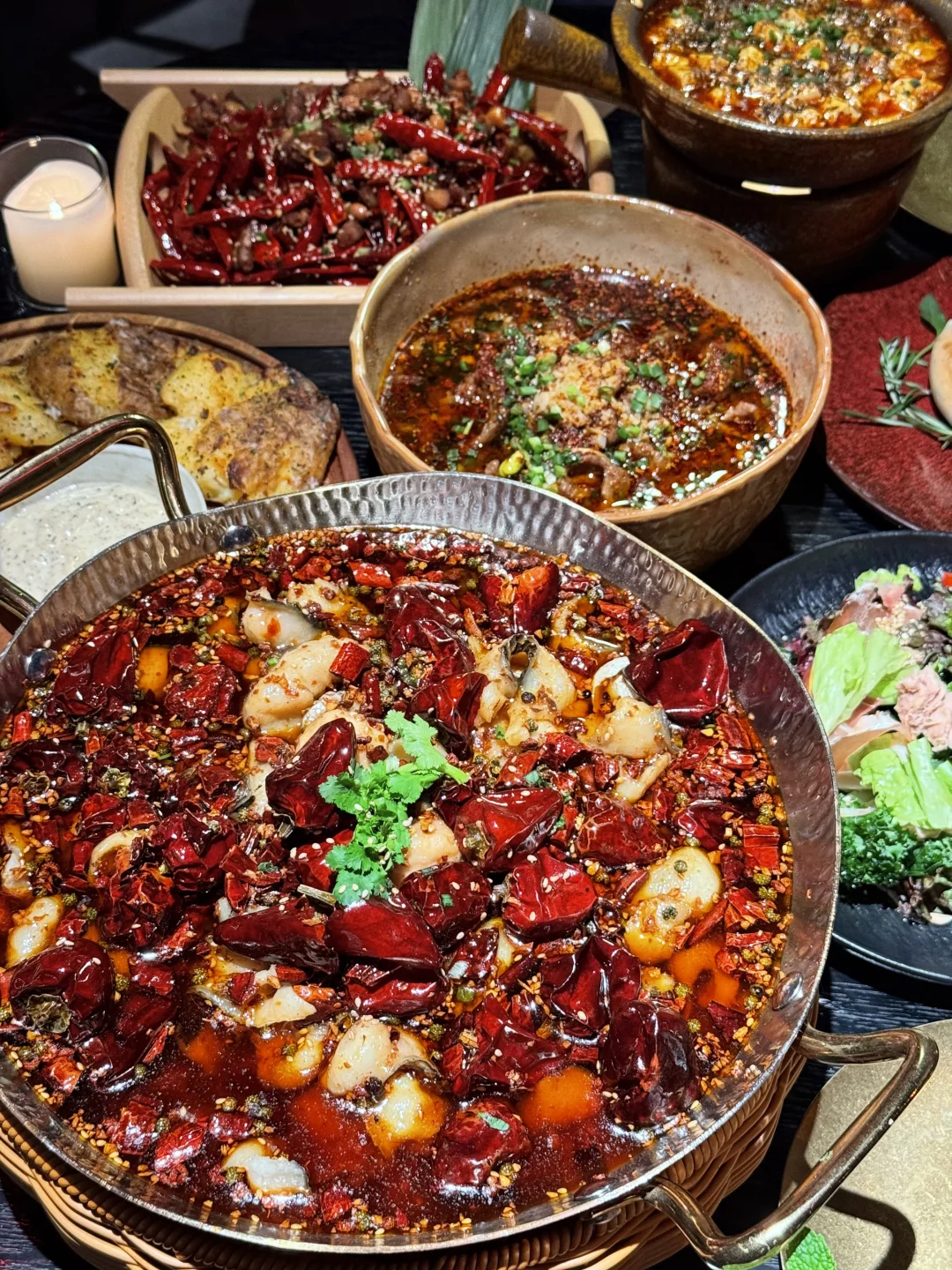 青岛新店！海信对面藏了家氛围感live餐酒馆