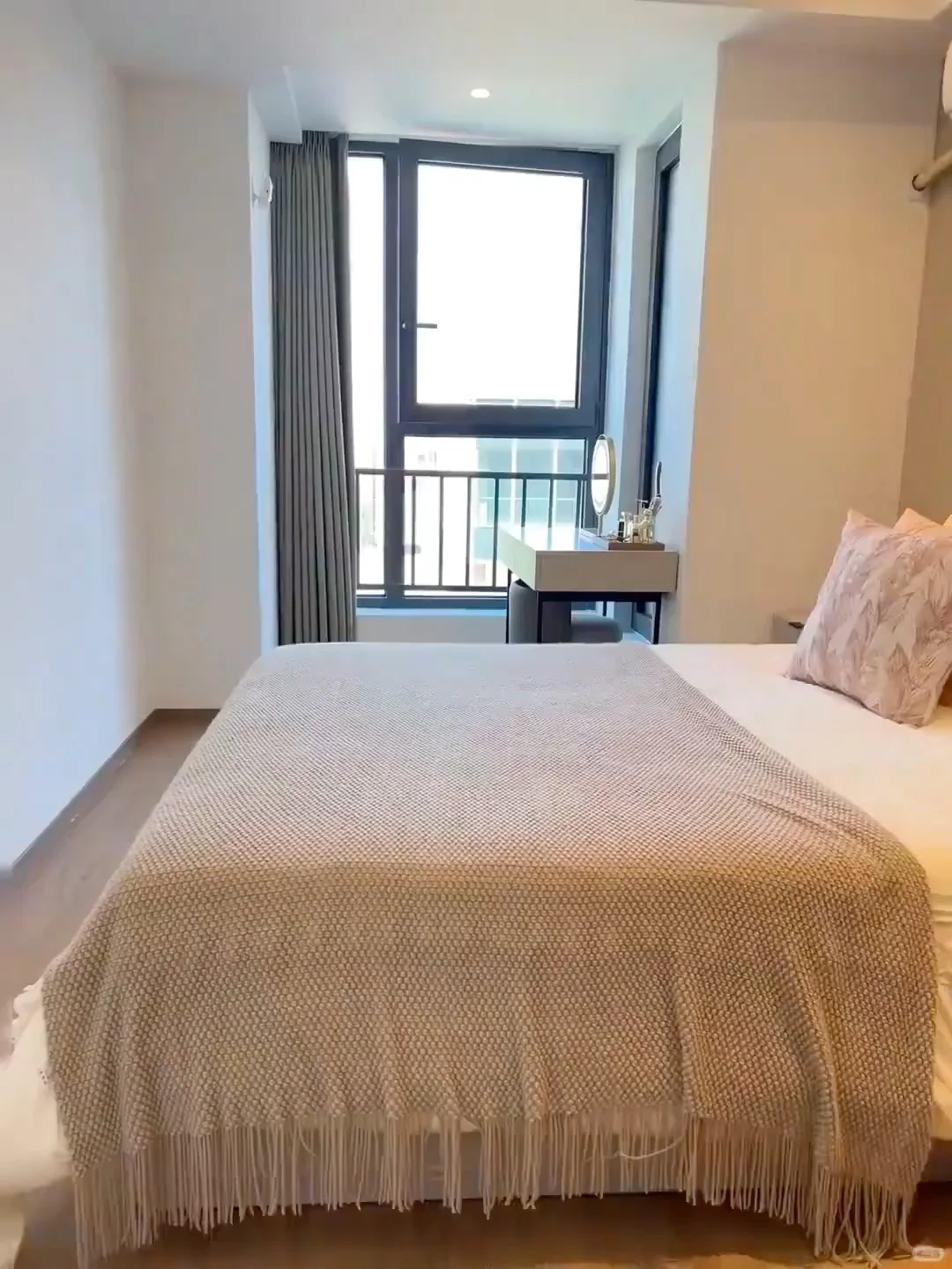 济南 历下 转租一室 民水民电 随时入住