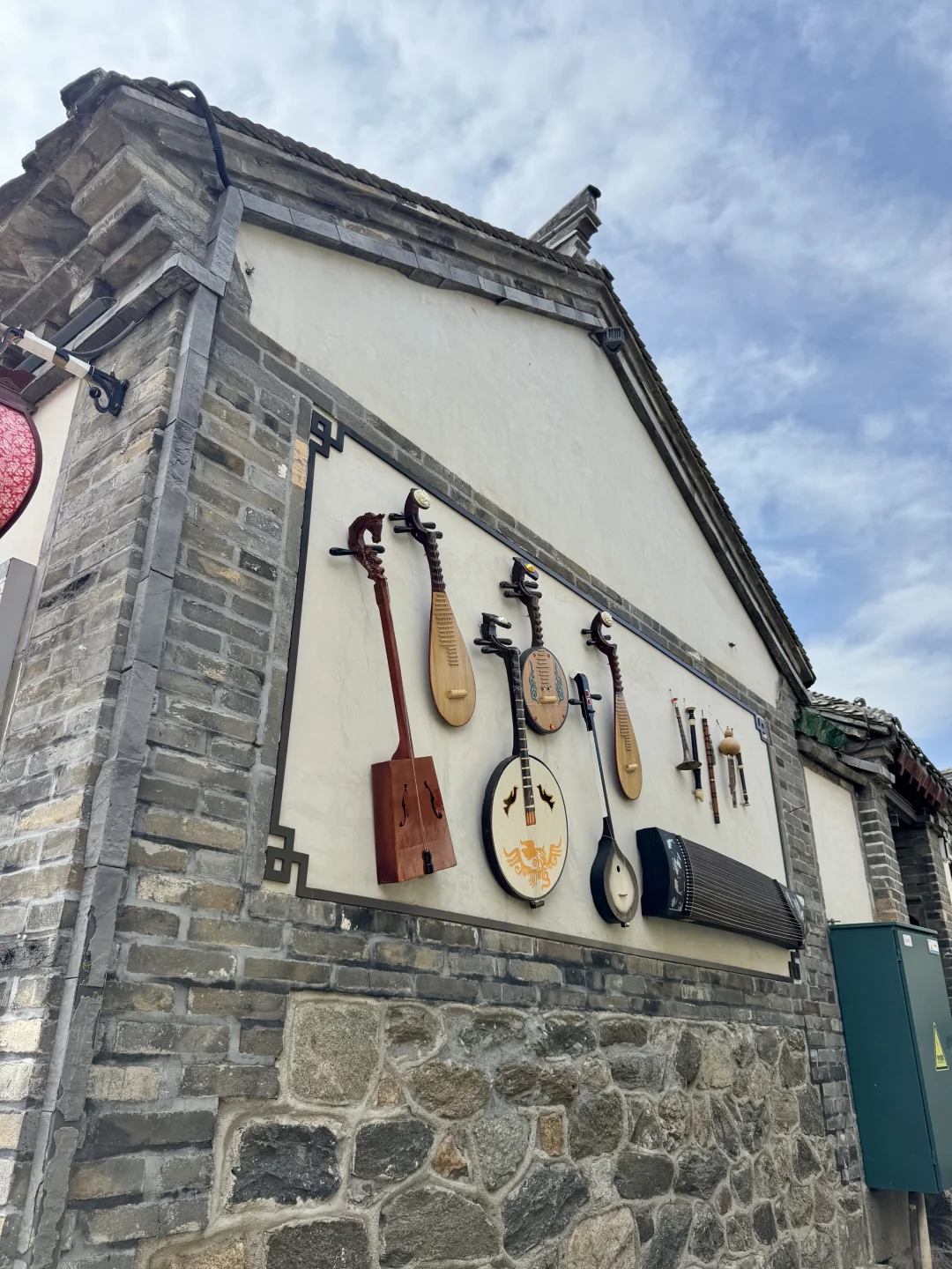 烟台所城里，在繁华闹市中遇见古朴秀美