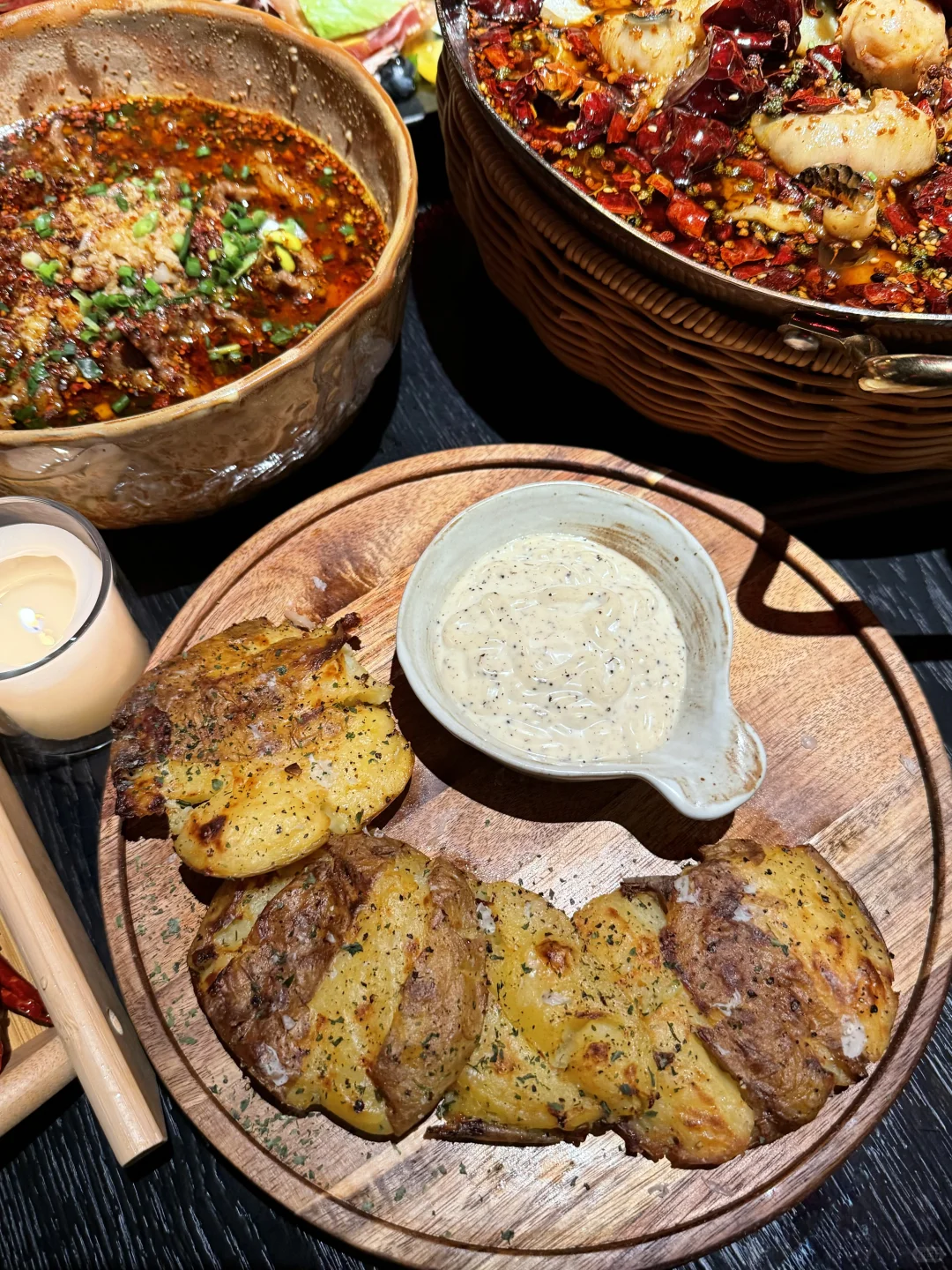 青岛新店！海信对面藏了家氛围感live餐酒馆