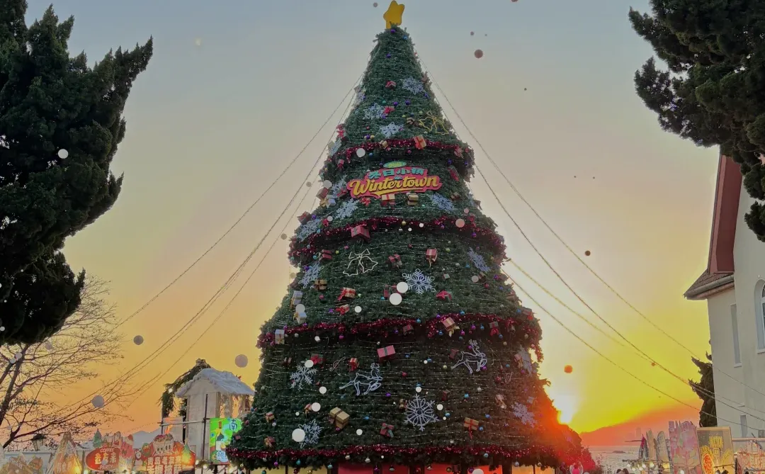 12.5冬日小镇实况❗❗这也太太太太太太浪漫了