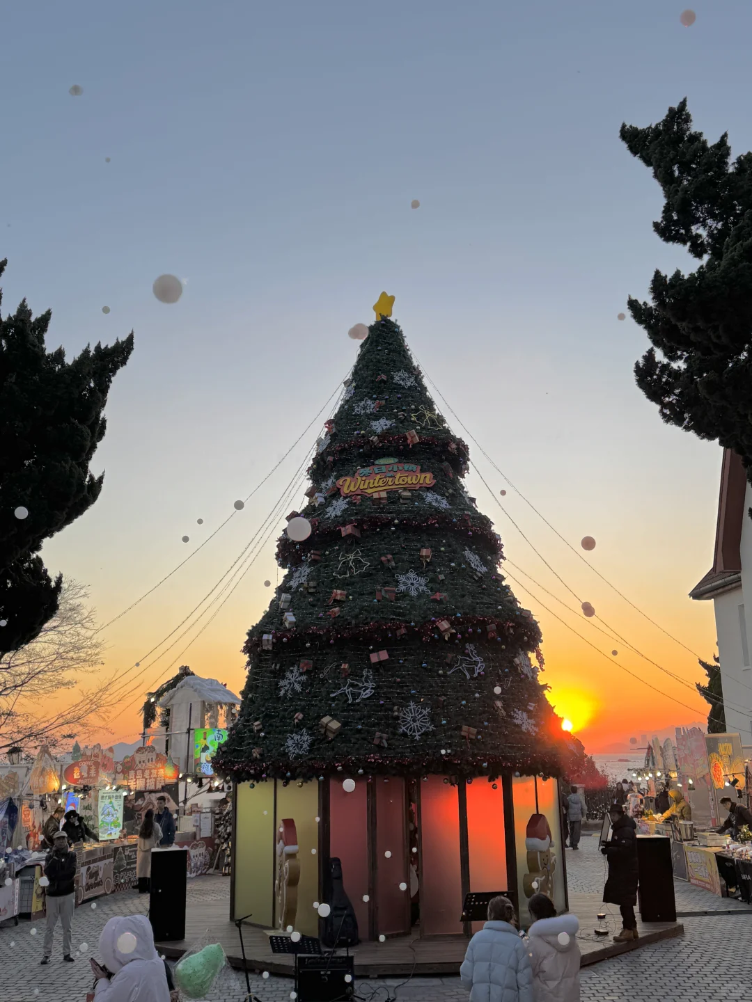 12.5冬日小镇实况❗❗这也太太太太太太浪漫了