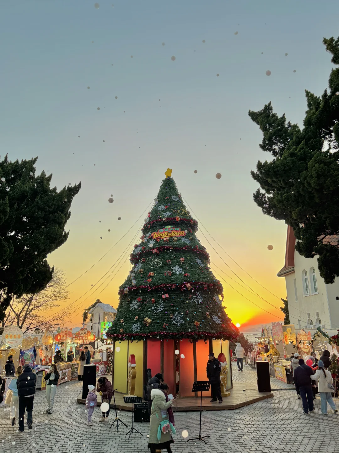 12.5冬日小镇实况❗❗这也太太太太太太浪漫了