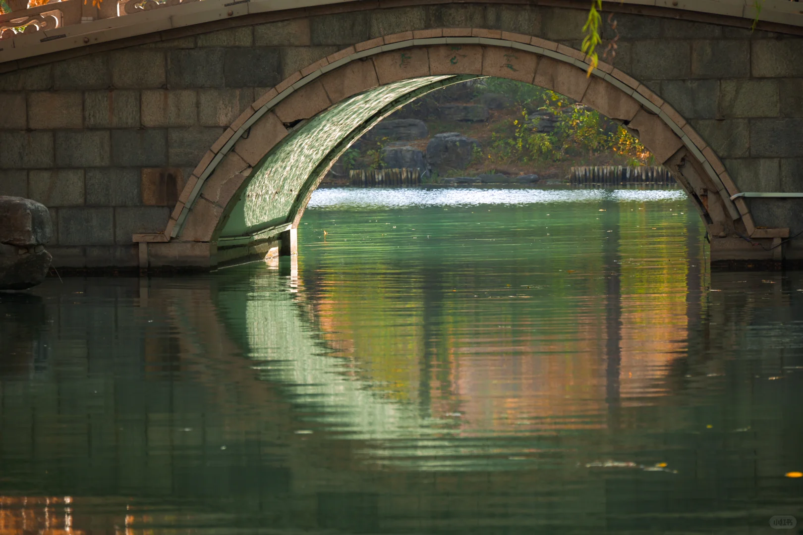 我是饱和度战士之济南大明湖四象限