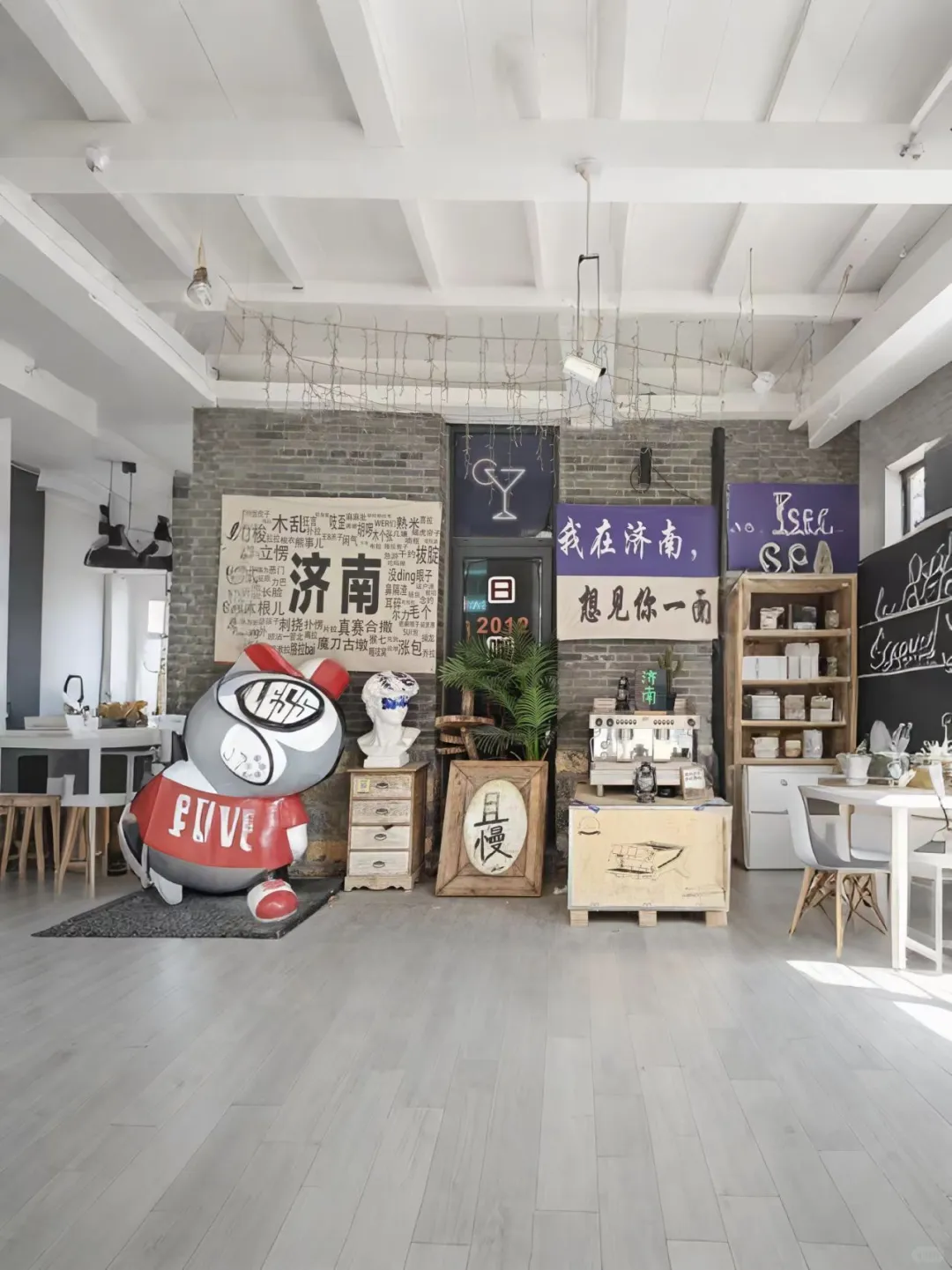 济南！大明湖！北方小江南！人均130💰