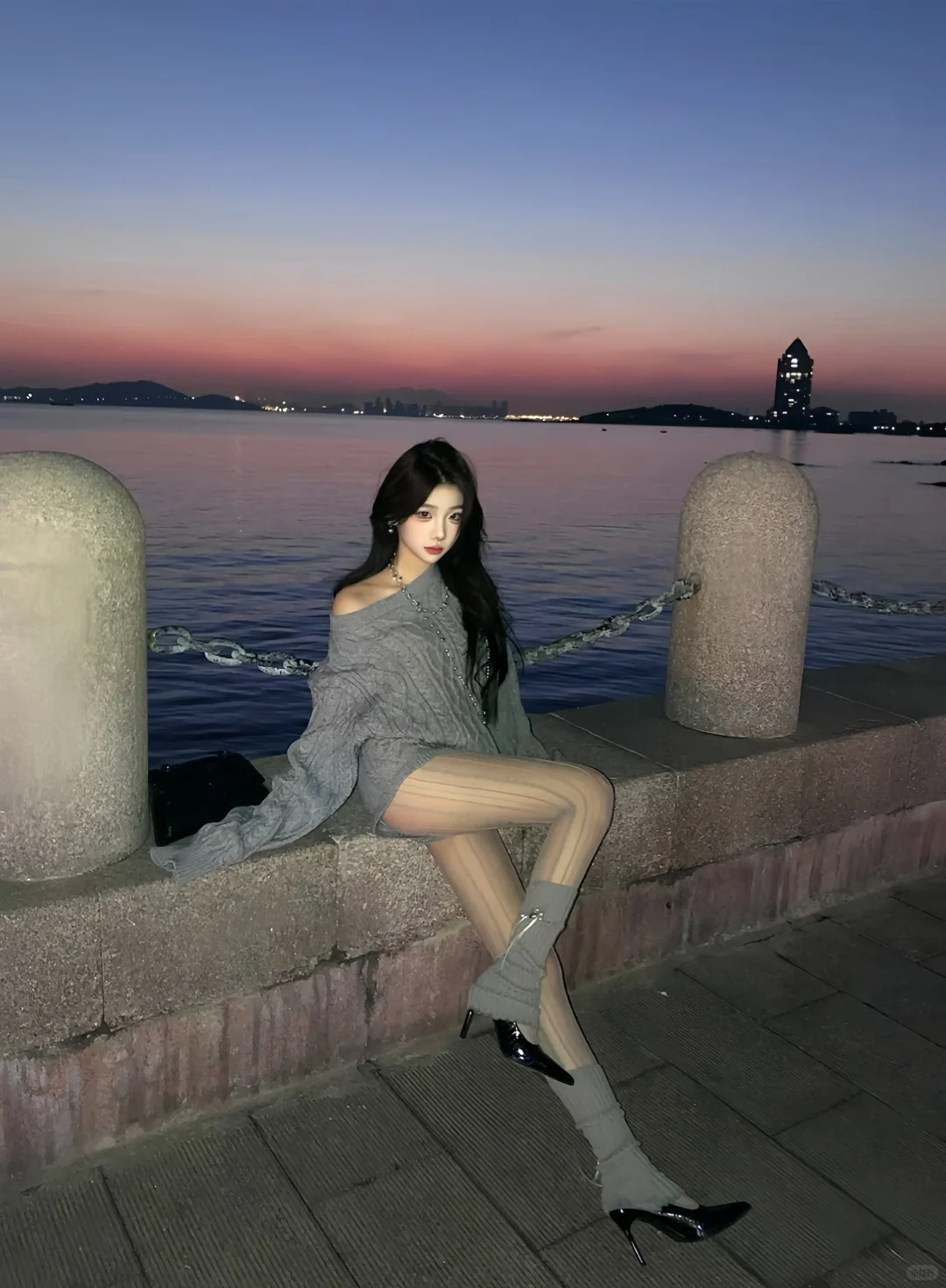 青岛 02女大学生 一起感受青岛的秋冬！