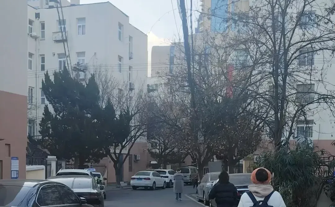 青岛天气穿衣实况🌤️12月12日直接零下..