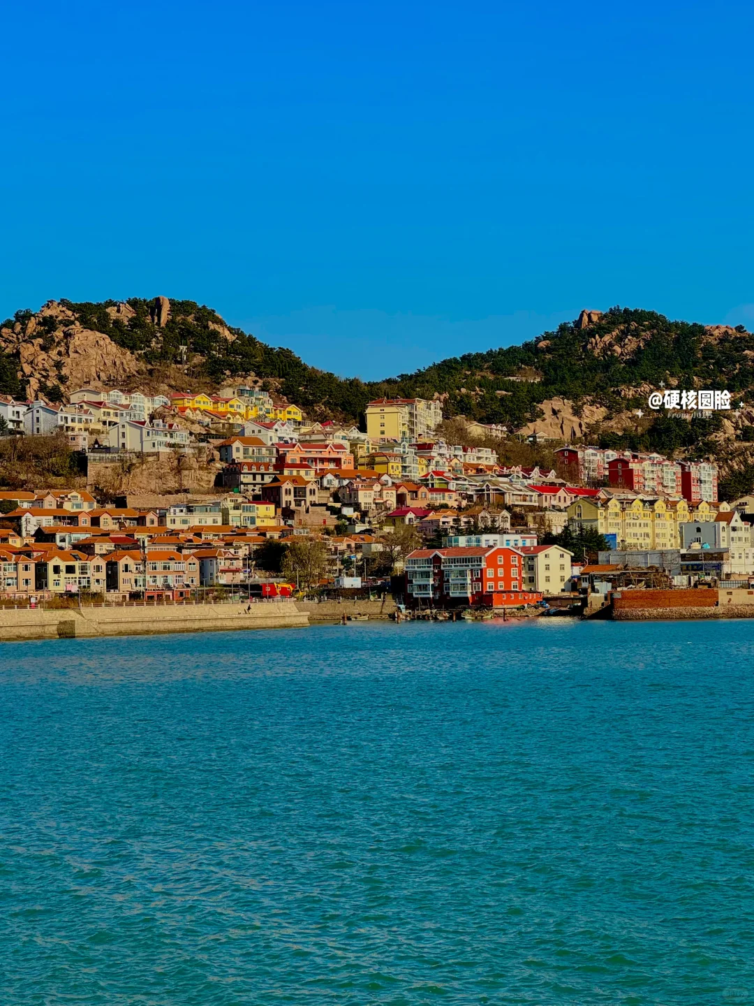 Live实况！！青岛青岛！pyq问疯了！真没出国。。。