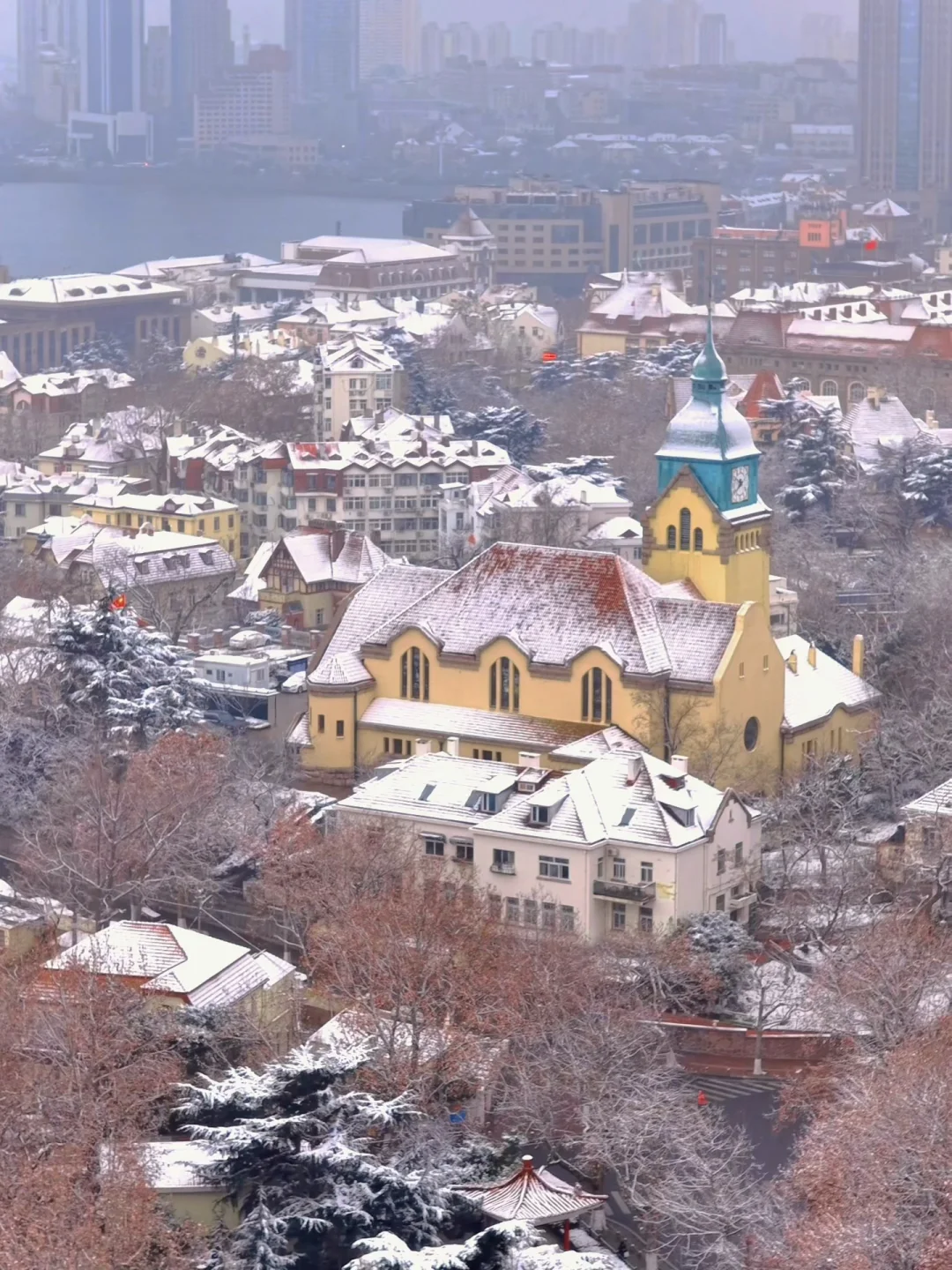 一觉醒来❄️青岛变成了冰岛