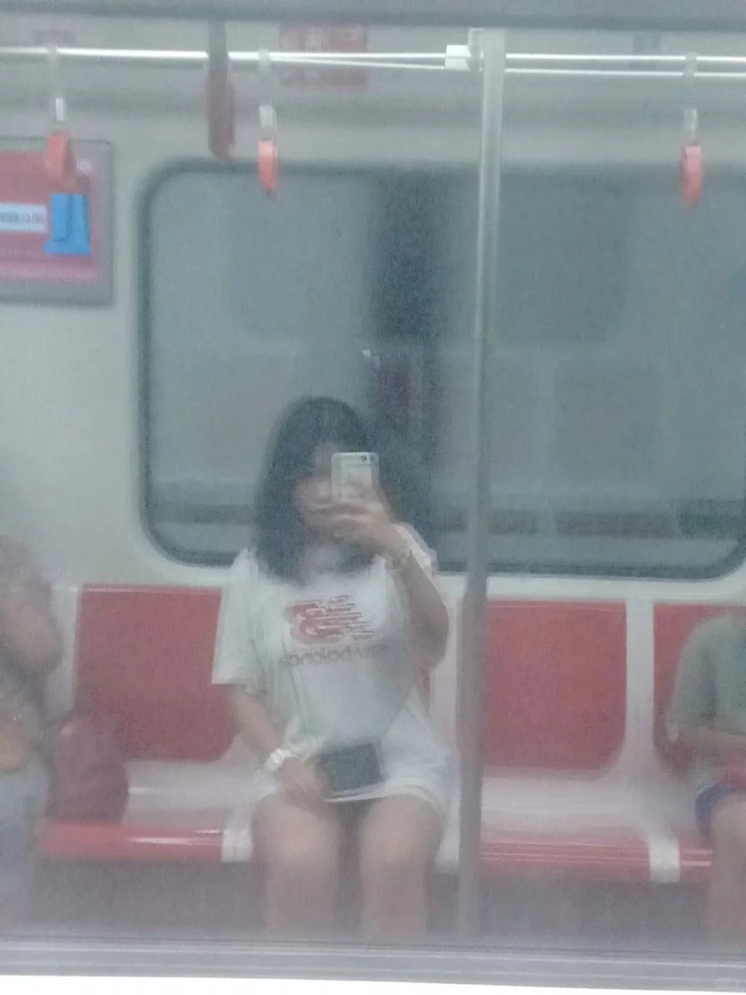 青岛搭子有无 无聊无聊无聊，一起出去玩吧