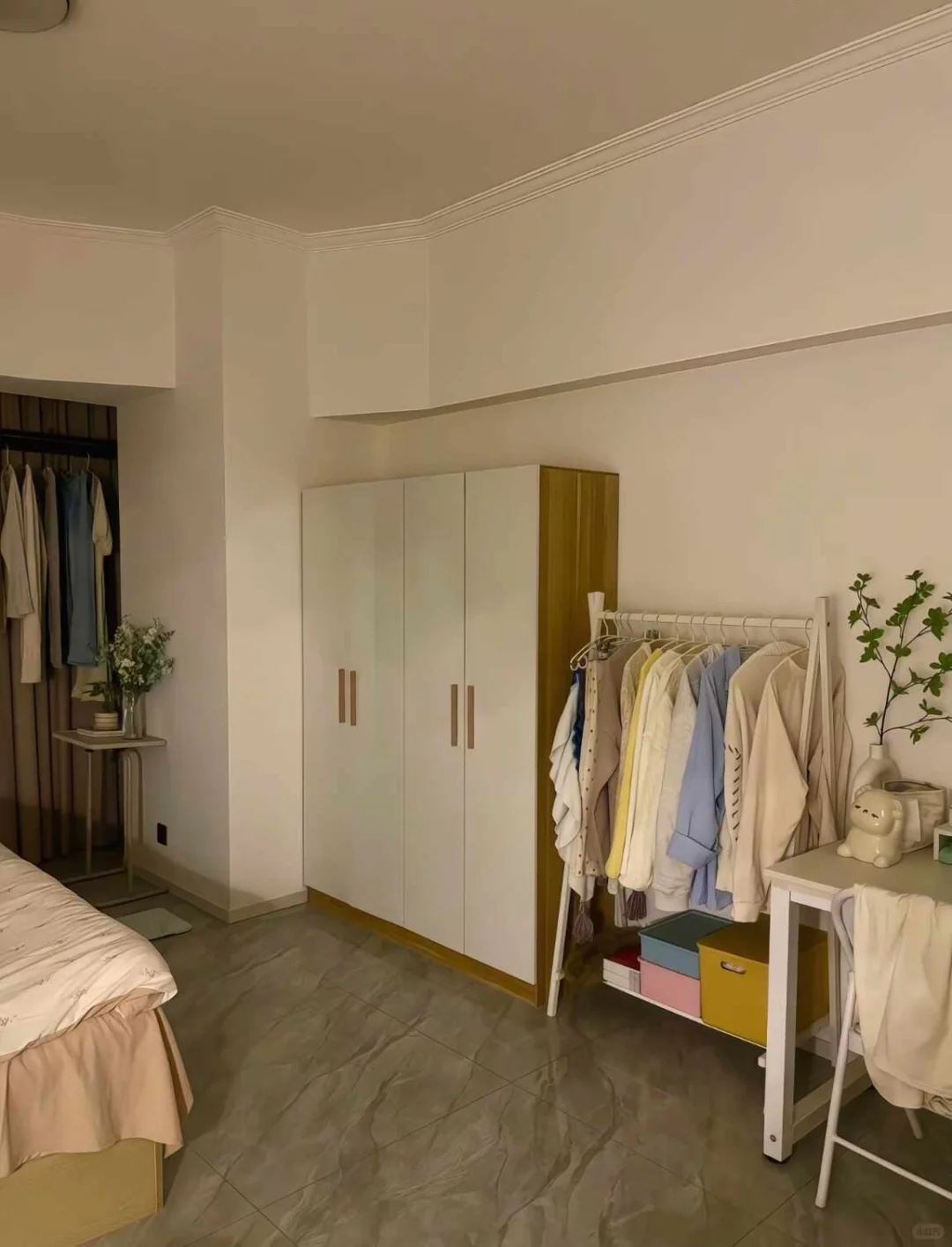 青岛单间650，民水民电，押一付一，能短租