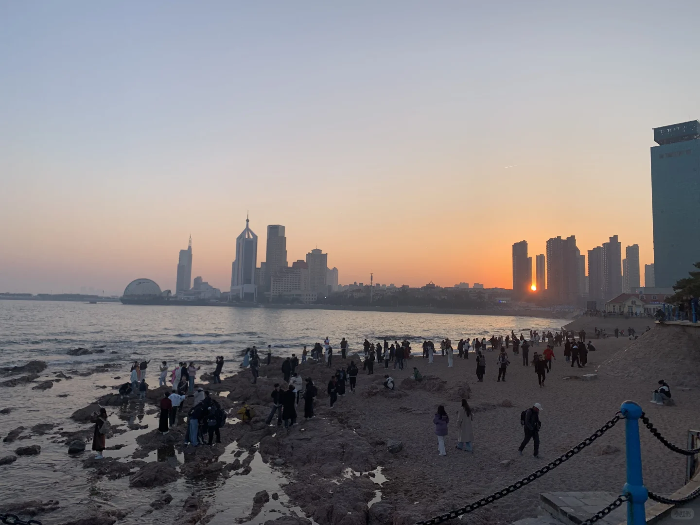 青岛栈桥今日实况