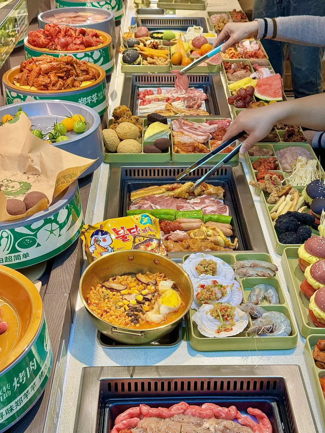 济南的！新开的！旋转自助烤肉！！！