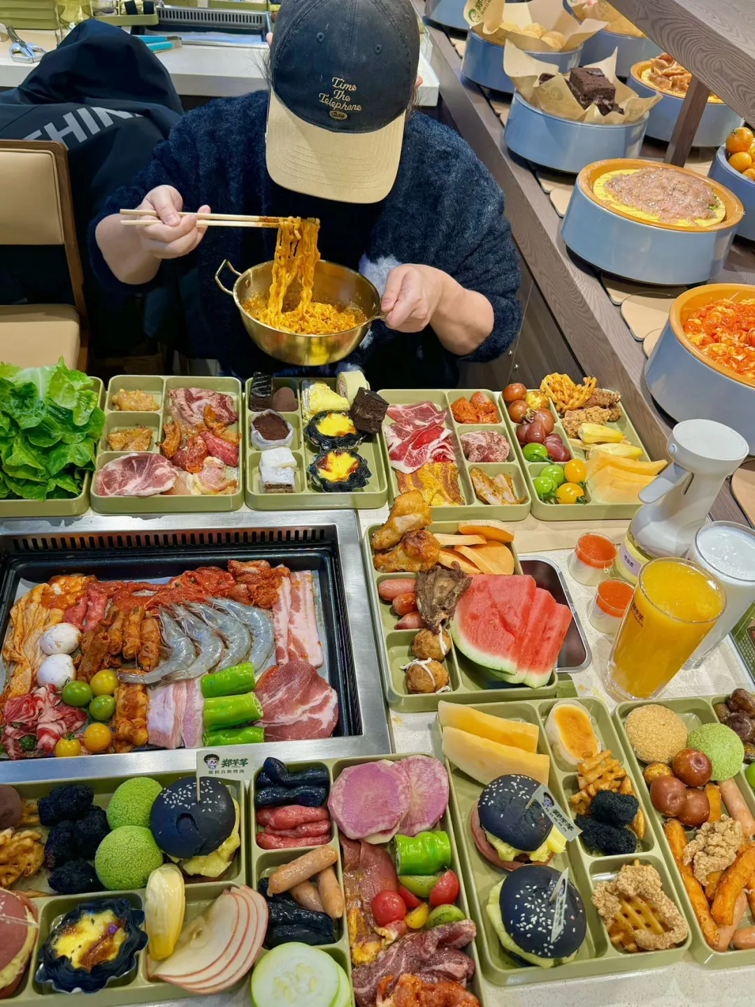 济南的！新开的！旋转自助烤肉！！！