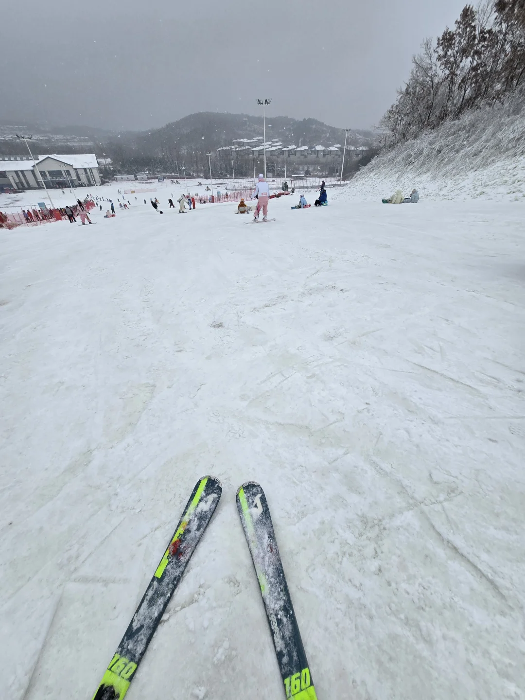 藏马山滑雪场开门第一天体验