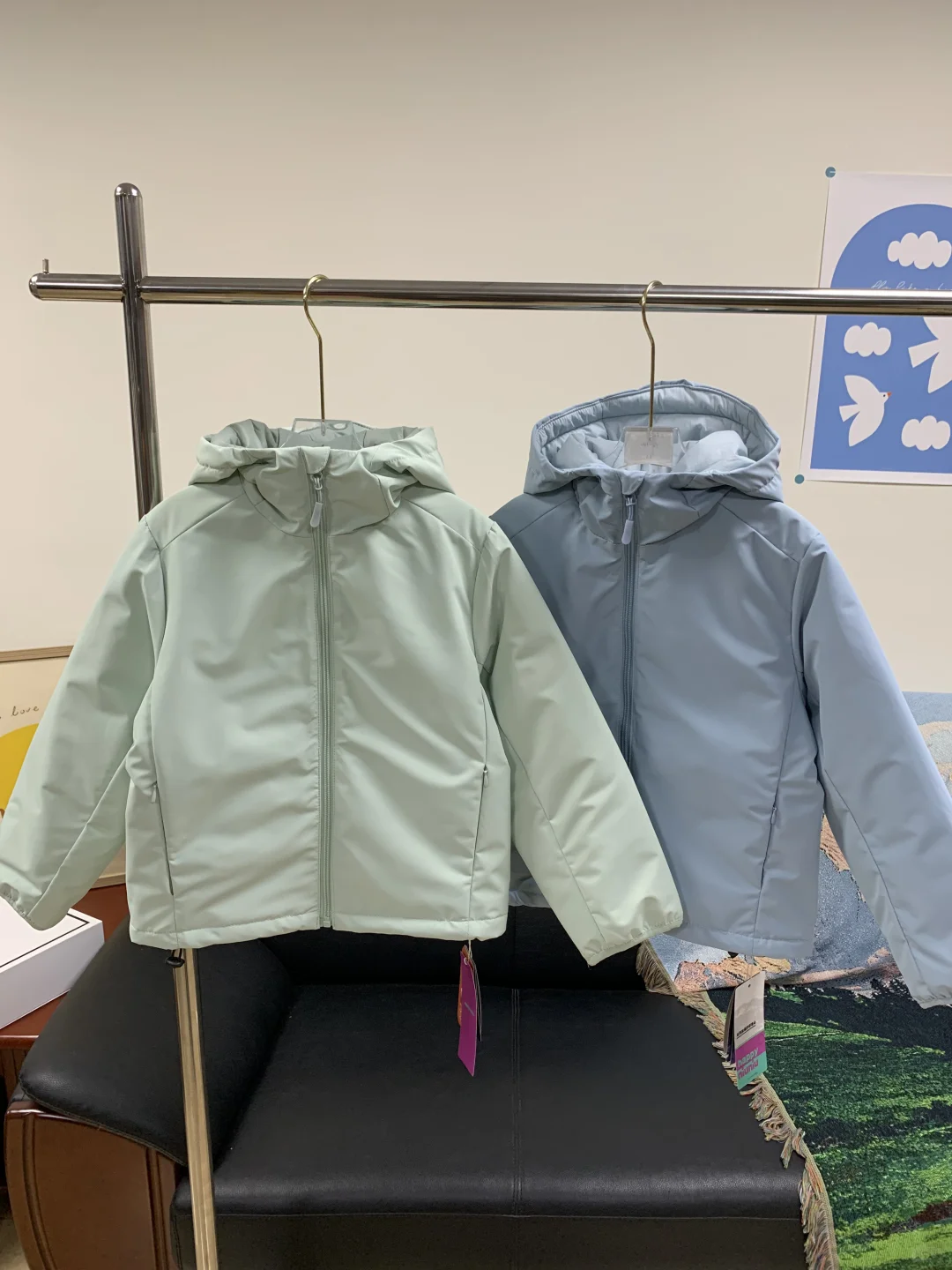 青岛即墨童装工厂店，欢迎来逛